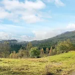 Secluded Mountain Retreat-by Traum Дом отдыха *